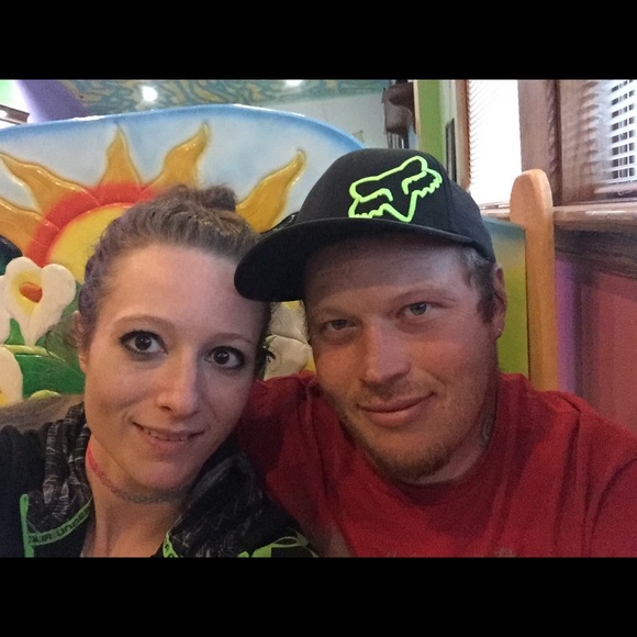 Meet your Posher, Ashley - Picture 3 of 6